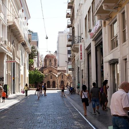 Ferienwohnung Acropolis Of Athens From Ermou Str Exterior foto