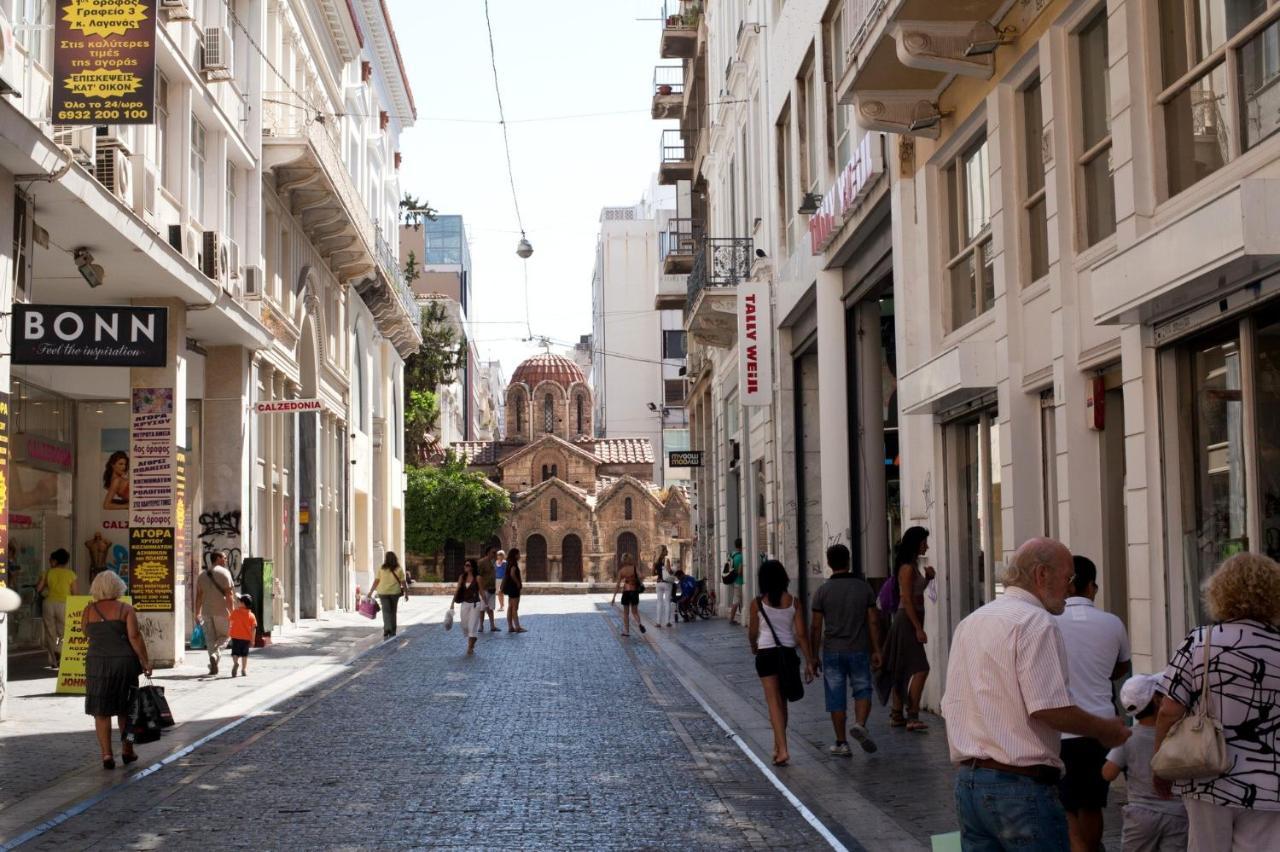 Ferienwohnung Acropolis Of Athens From Ermou Str Exterior foto